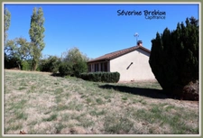 Maison 3 chambres, grand garage, terrain 7600 m²