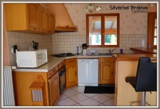 Maison 93 m², bâtie en 2002, 2 chambres avec la possibilité d'en créer une troisième, terrasse, garage + garage double  ARCONSAT (63)