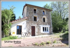 Charmante maison en pierre rénovée en 2011, au calme, terrain, 2/3 chambres, assainissement OK, Celles sur Durolle