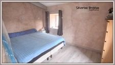 🏡 Maison rénovée en pierre de 166 m², 4 chambres, vaste séjour, dépendance, assainissement OK, avec ancien moulin et terrain de 1,8 hectare à Saint-Rémy-sur-Durolle