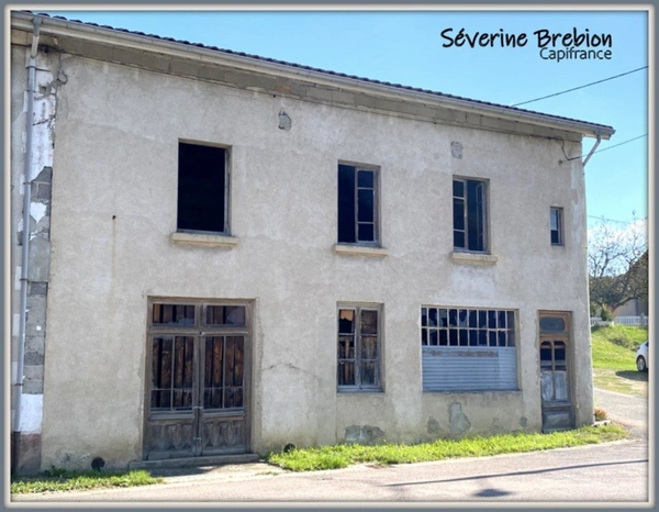 A vendre CHABRELOCHE (63), ancien atelier