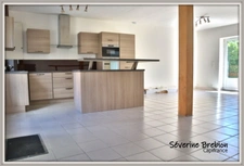 Maison rénovée, 3 chambres, terrain, garage VISCOMTAT (63)