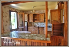 Maison 3 chambres, grand garage, terrain 7600 m²