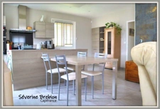 Maison rénovée avec 3 chambres, terrain, garage CHABRELOCHE (63)