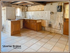 Maison spacieuse, gros potentiel, garage, terrasse – Peschadoires, à 5 min de Thiers