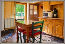 ? For sale – Stone country house – 100 m² – Garden 1,700 m² – Near Noirétable (42)