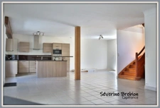 Maison rénovée, 3 chambres, terrain, garage VISCOMTAT (63)