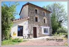 Charmante maison en pierre rénovée en 2011, au calme, terrain, 2/3 chambres, assainissement OK, Celles sur Durolle