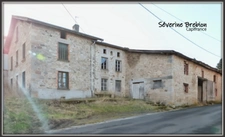 A vendre maison à rénover avec grange et terrain VISCOMTAT (63)