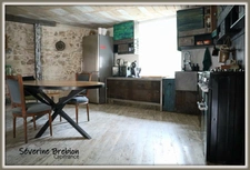 Maison à vendre Jardin, garage, atelier, 2 chambres, 1 bureau VISCOMTAT (63)