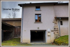 Maison bâtie en 1991,  2 grandes chambres, terrasse, garage, cave LES SALLES (42)