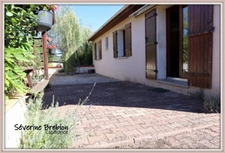 Maison 3 chambres, grand garage, terrain 7600 m²