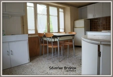 Maison à vendre 3 chambres, terrain de 1850 m² VISCOMTAT (63)