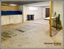 Maison spacieuse, gros potentiel, garage, terrasse – Peschadoires, à 5 min de Thiers