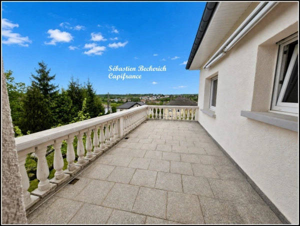 Maison à vendre 6 pièces SARREINSMING (57)