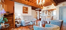Charolles, pour investisseur, maison mitoyenne de ville, vendue avec loctaire en place