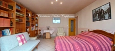 Entre Cluny et Charolles, maison de centre bourg de 153 m², avec 2 logements.
