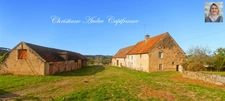 Charolles Proche Ancien corps de ferme sur 1.5 Ha de terrain