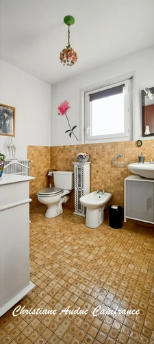 Charolles, pour investisseur, maison mitoyenne de ville, vendue avec loctaire en place