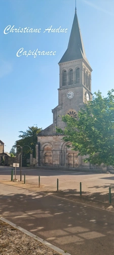 Saint Bonnet de Joux Particulier ou investisseur . Maison de centre bourg de 56 m² avec 1 chambre