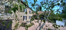 Suin, Ancien corps de ferme en pierre, de 133 m², avec fort potentiel de développement, sur 1 500 m² de terrain