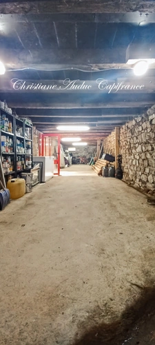 Between Cluny and Charolles, a property complex with 3 gîtes, totaling 190 m², on a 6,000 m² plot.