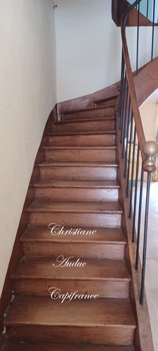 Entre Cluny et Charolles, maison de centre bourg de 180 m² à rénover, sur parcelle de terrain de 508 m²