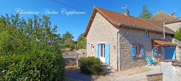 Maison à vendre 4 pièces 93 m² proche de CHAROLLES sur parcelle de terrain de 1970 m²