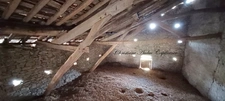 A charming old farmhouse near Cluny, on a plot of land exceeding 5,000 m².