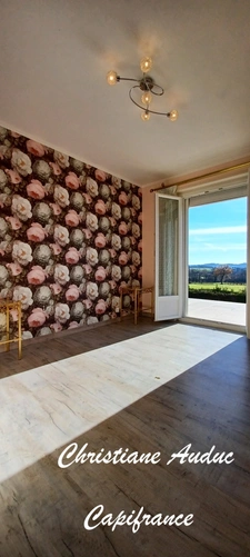 Saint Bonnet de Joux, vue panoramique, Maison des années 70, rénovée, sur parcelle de terrain de 1 700 m² environ