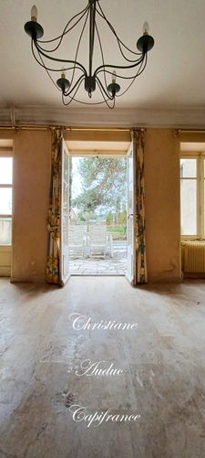 Entre Cluny et Charolles, maison de centre bourg de 180 m² à rénover, sur parcelle de terrain de 508 m²