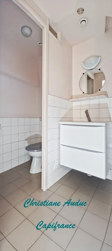 Saint Bonnet de Joux Particulier ou investisseur . Maison de centre bourg de 56 m² avec 1 chambre