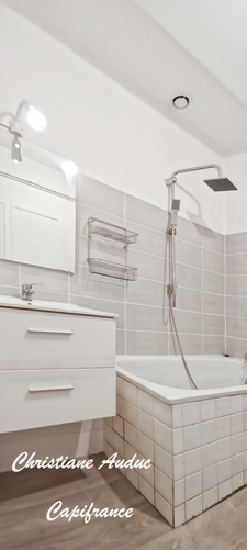 Saint Bonnet de Joux. Investissement locatif. Maison avec locataire en place, 3 pièces, 70 m², avec cour, sur terrain de 191 m²