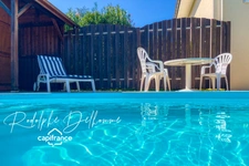 Family home with swimming pool on the outskirts of Lyon