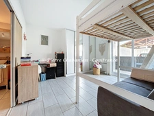 Loft - Duplex inversé (souplex) atypique à vendre - 5 pièces - 180 m² - proche douane commerces transports - COLLONGES SOUS SALEVE (74)