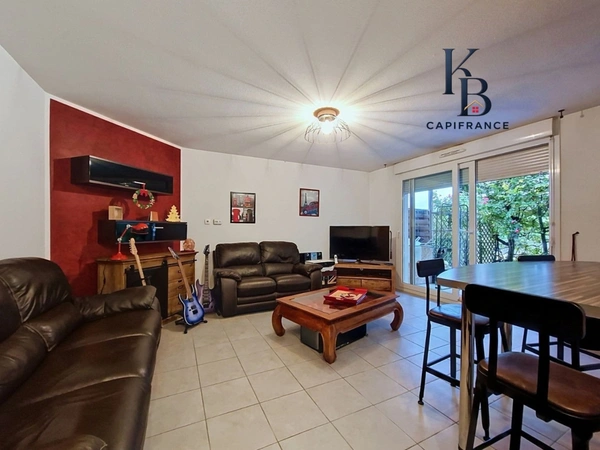 SCIENTRIER – T2 en rez-de-jardin avec terrasse, jardin et garage