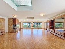 VETRAZ-MONTHOUX – Maison individuelle de 270 m² – Pièce de vie 110 m² – Terrain 4 851 m² sans vis-à-vis