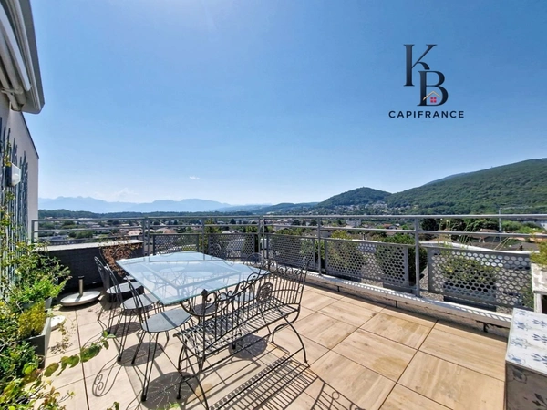 ANNEMASSE – T3 de 84,5 m² – 6e étage – Terrasse de 33 m² – Vue panoramique – Garage