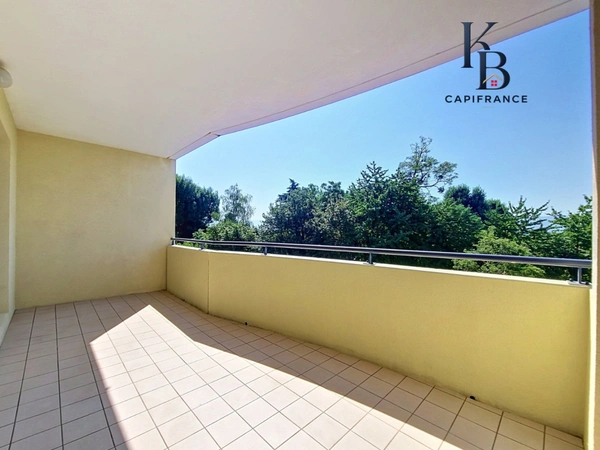 T4 avec terrasse plein sud, vue dégagée, suite parentale, garage et cave – Prévessin-Moëns