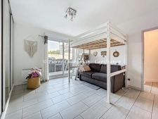 Loft - Duplex inversé (souplex) atypique à vendre - 5 pièces - 180 m² - proche douane commerces transports - COLLONGES SOUS SALEVE (74)