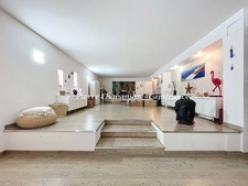 Loft - Duplex inversé (souplex) atypique à vendre - 5 pièces - 180 m² - proche douane commerces transports - COLLONGES SOUS SALEVE (74)