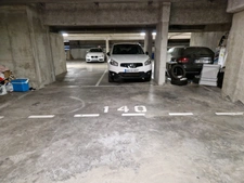 Place de parking – Annemasse (74) – Secteur gare – Allée Genevoise