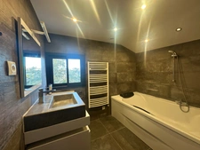 Maison à vendre 6 pièces proche de PESSAC (33)