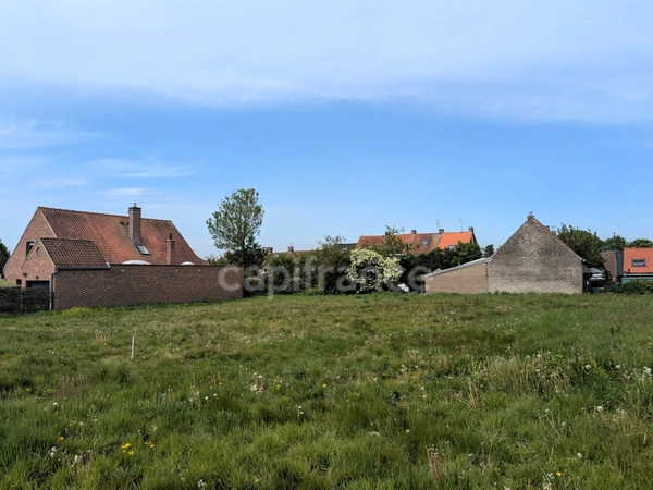 Terrains à vendre de 525 à 796 m² - TOP EMPLACEMENT !