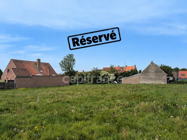 Terrains à vendre de 525 à 796 m² - TOP EMPLACEMENT !