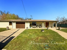 Maison de 134 M² tres LUMINEUSE, en bord de rivière AVEC PROTECTION ANTI INNONDATION PAR GABIONS. CADRE EXCEPTIONNEL