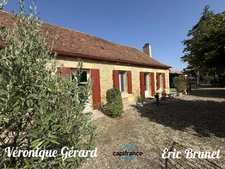 Maison de village en pierre de 126 M² plus studio un de 37 M² pour une surface habitable de 162 M²