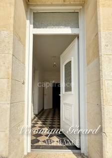 Ancien Presbytère en pierre de 179 M², 8 pièces 