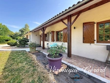 Maison Plain-Pied de 173 M² 6 chambres sur plus de 3000 m² de terrain.