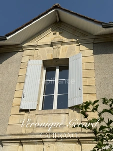 Ancien Presbytère en pierre de 179 M², 8 pièces 